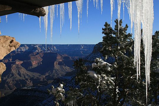 winter-canyon.jpg