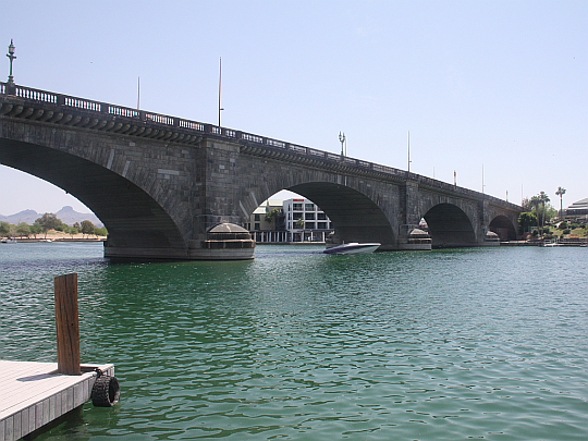 london-bridge.png