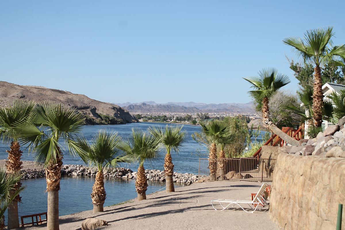 http://capnbob.us/blog/wp-content/uploads/2018/05/view-from-colorado-river-oasis-rv-park.jpg