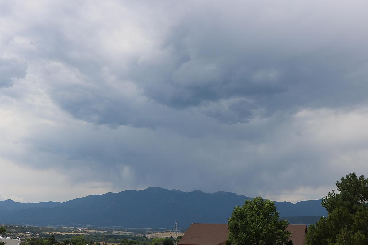 http://capnbob.us/blog/wp-content/uploads/2019/08/rocky-mountain-thundershower.jpg