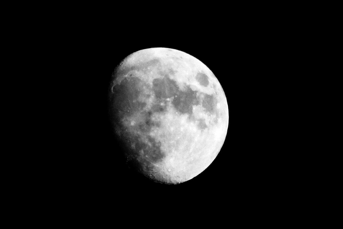 http://capnbob.us/blog/wp-content/uploads/2019/10/20191009-waxing-gibbous-moon.jpg